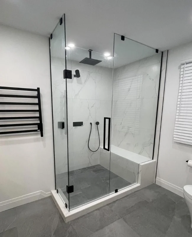 Luxury bathroom design in Oakville